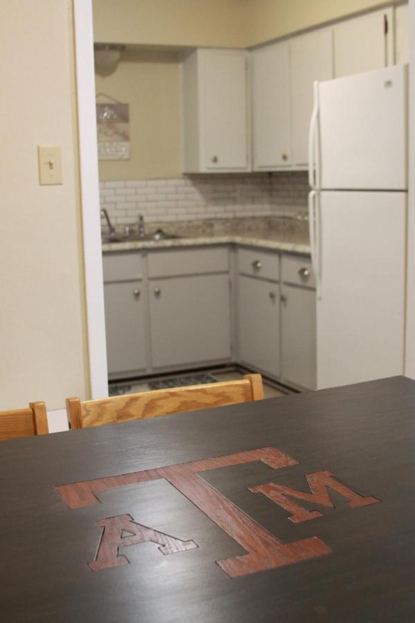 Cool & Comfy Condo! Family Friendly! College Station Exterior foto